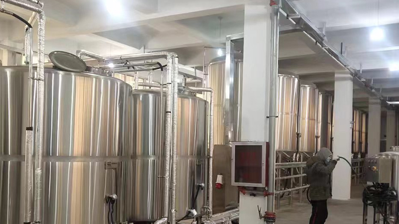 金塔河北唐山精酿啤酒厂